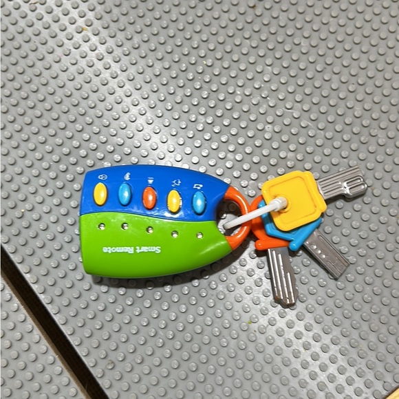 Baby keychain musical $17 on Amazon - Picture 1 of 1